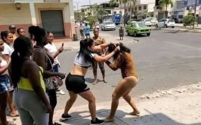 ULTIMAHORA capturan a la mujer que mat…Ver más
