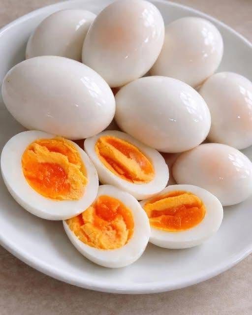 ¿Es Saludable Comer Huevos Todos los Días? Beneficios y Consideraciones
