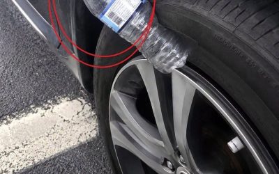 Tras el fallecimiento de mi hijo, mi nuera se quedó sola conmigo. Ayer me llamó y me contó que le está pasando algo raro. Al salir del trabajo, encuentra una botella de plástico pegada a la llanta de su coche. Me preocupa mucho. ¿Qué podría significar?